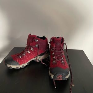 Oboz women’s Bridger mid waterproof hiking boots